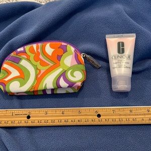 NWOT Clinique cosmetic bag and Rinse-off Foaming Cleanser Mousse